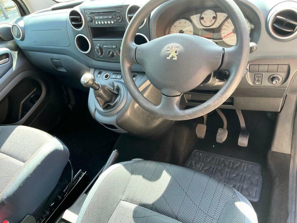 Peugeot Partner Tepee Mpv Grey #18