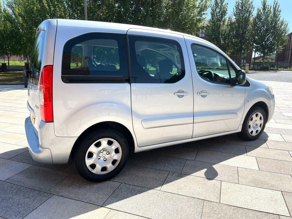 Peugeot Partner Tepee Mpv Grey #16