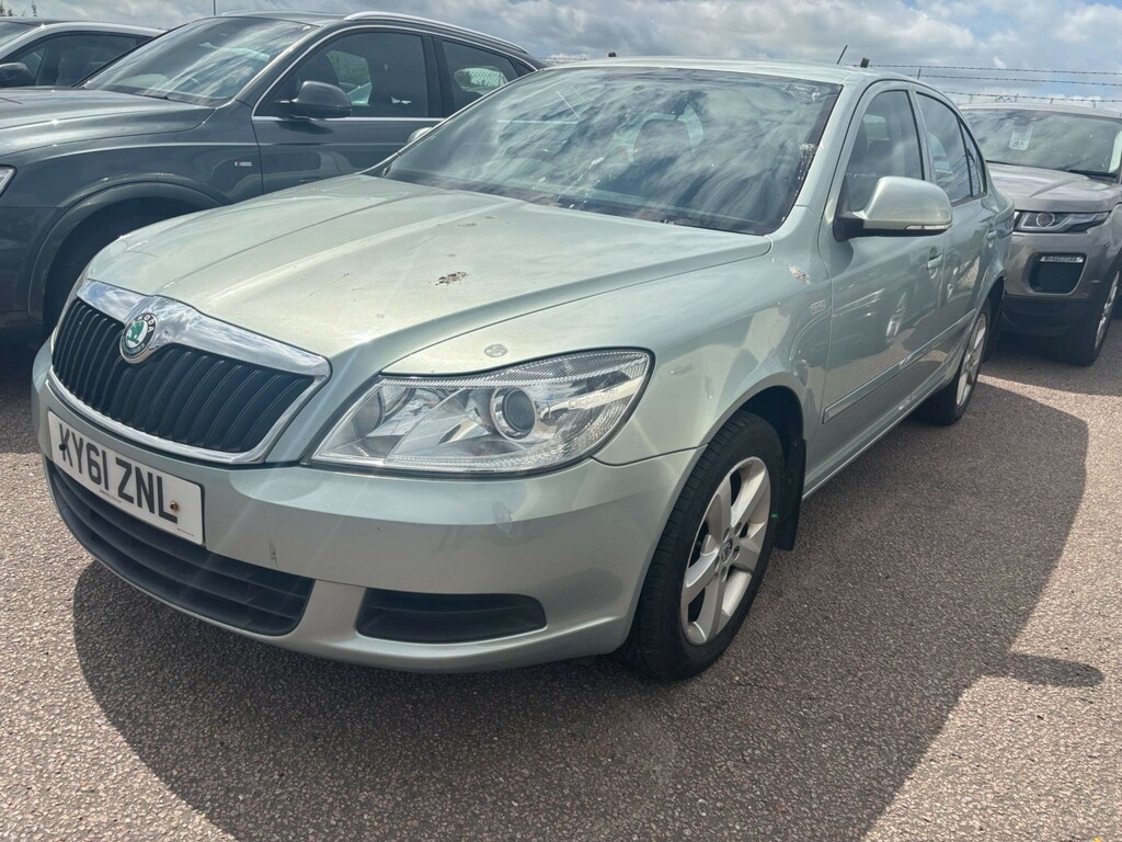 Skoda Octavia 1.8 Tsi Se Plus 2011 Green #3