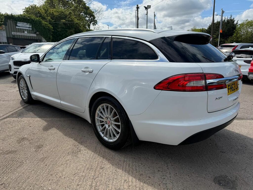 Jaguar XF 2.2D Se Business Sportbrake Euro 5 FH63LWS White #3