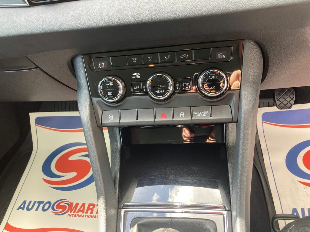 Skoda Karoq 1.5 Tsi Se Technology Blue #16