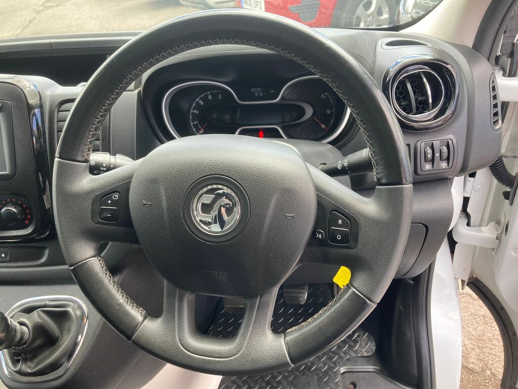 Vauxhall Vivaro Combi 2.9Cdti Ss White #15
