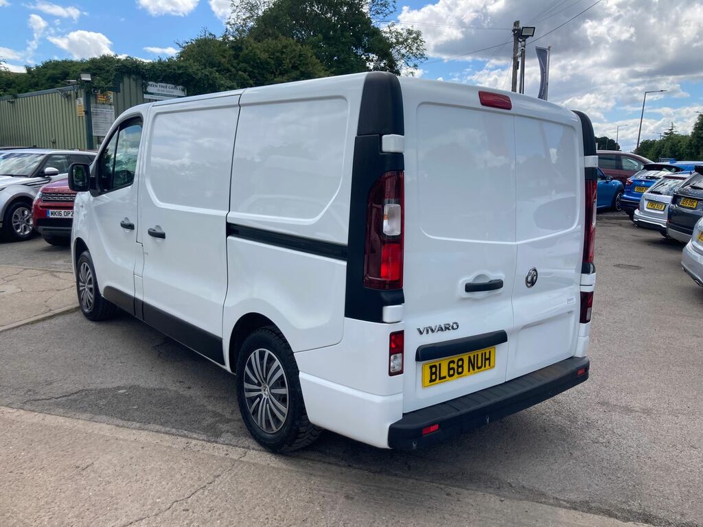 Vauxhall Vivaro Combi 2.9Cdti Ss White #7