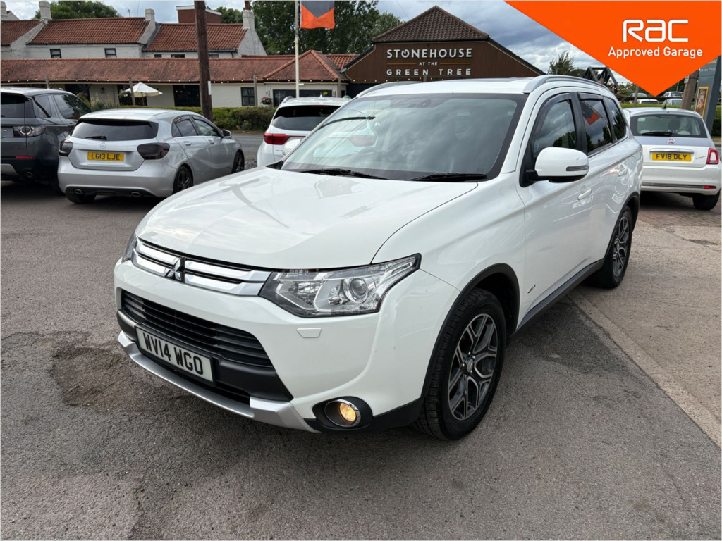 Mitsubishi Outlander 2.2 Di-d Gx4 Suv 4Wd Euro 5 Ss White