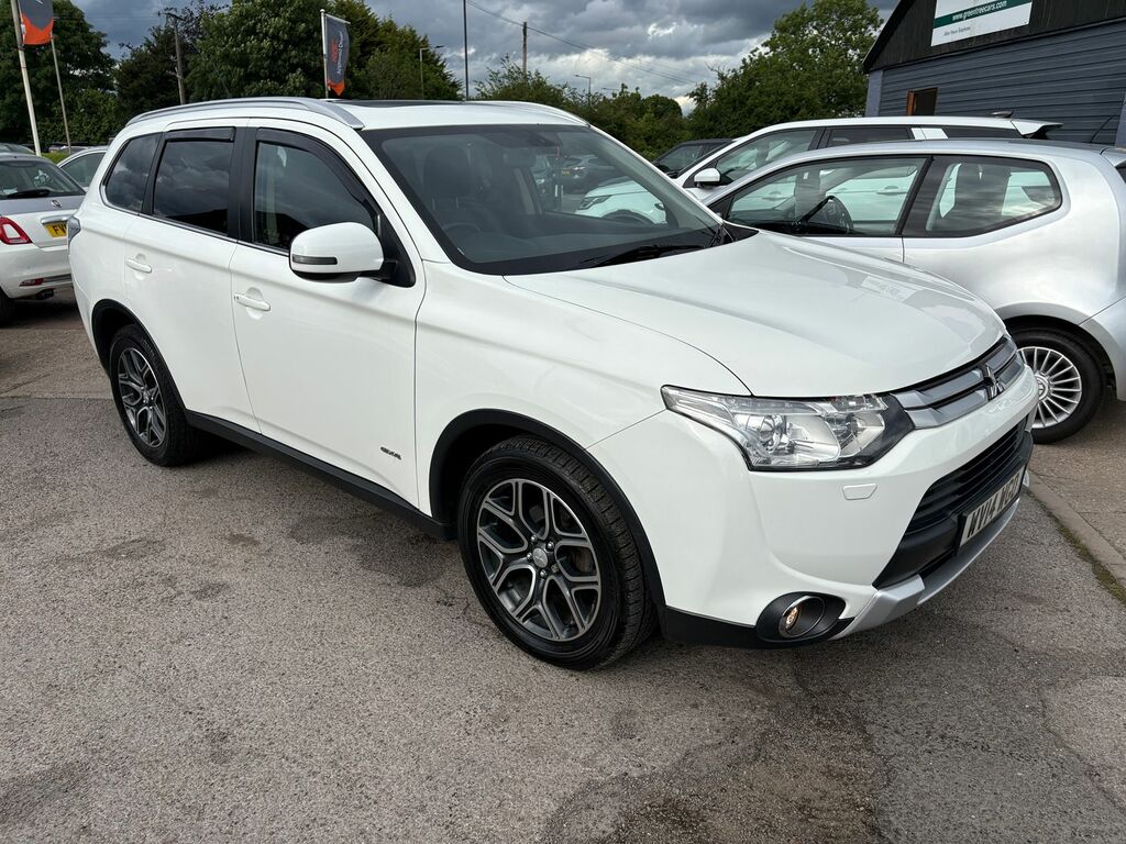 Mitsubishi Outlander 2.2 Di-d Gx4 Suv 4Wd Euro 5 Ss White #2