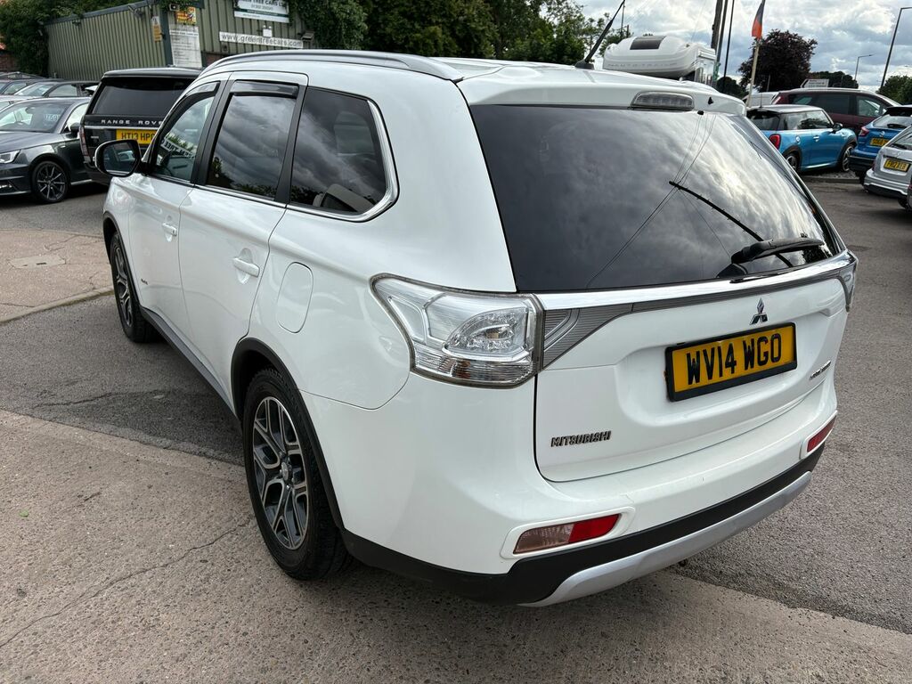 Mitsubishi Outlander 2.2 Di-d Gx4 Suv 4Wd Euro 5 Ss White #4