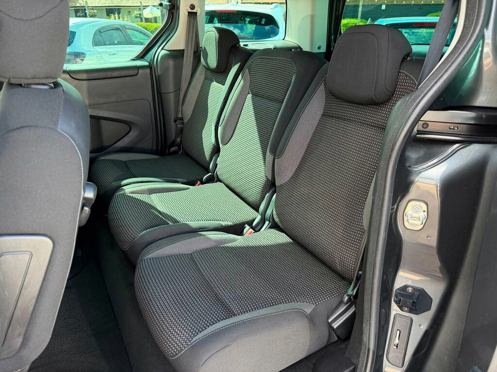 Peugeot Partner Tepee Active Grey #12