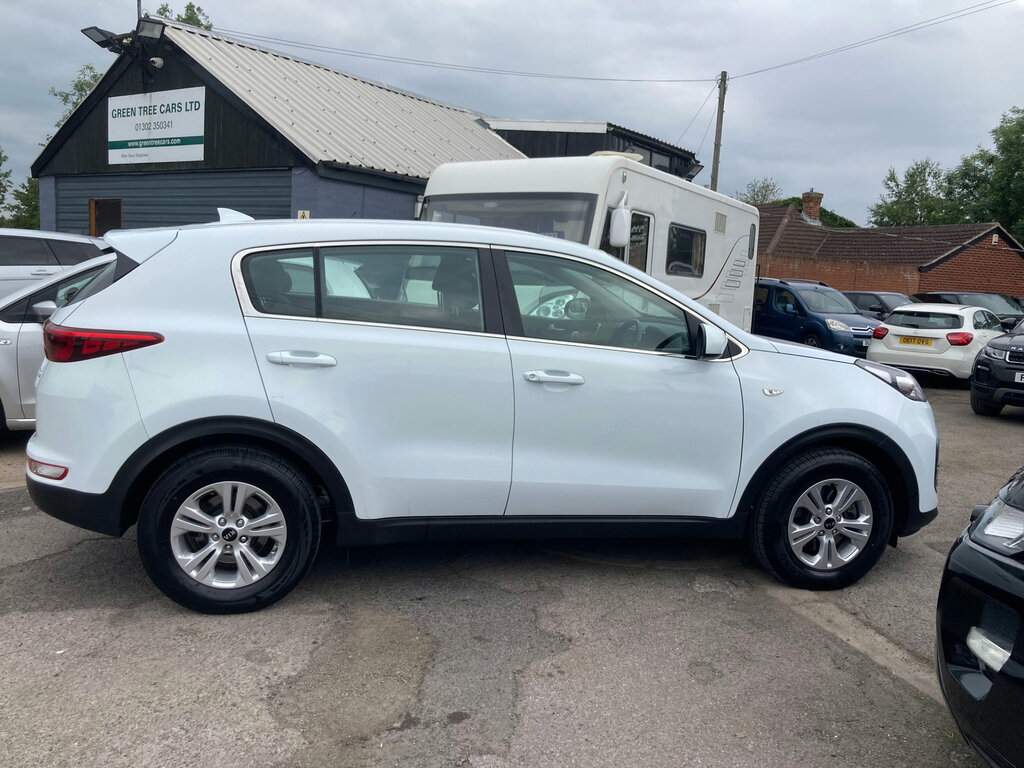 Kia Sportage 1.7 Crdi 1 Suv Euro 6 Ss 114 White #5