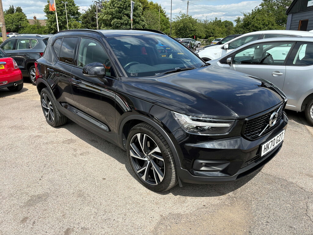 Volvo XC40 2.0 B4 Mhev R-design Pro Suv Hybrid Aut Black #2