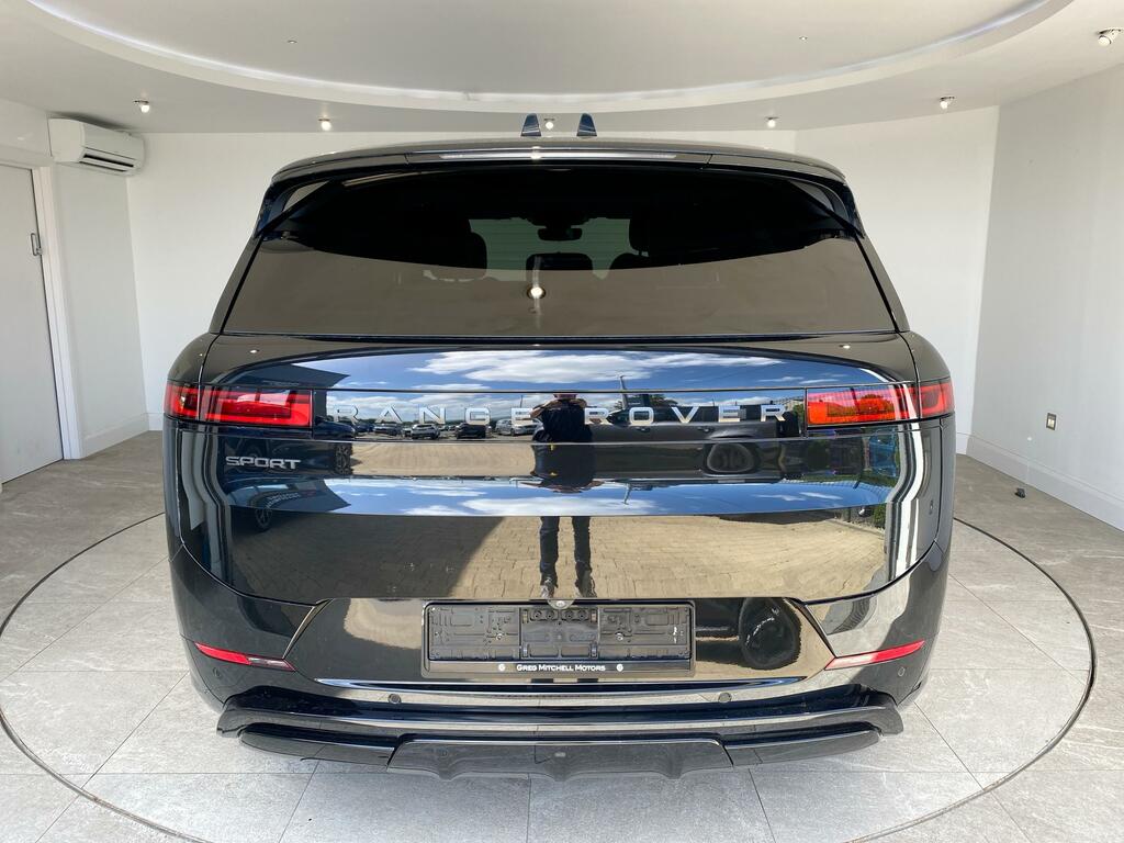 Land Rover Range Rover Sport 3.0 D300 Dynamic Se HN24VTF Black #6