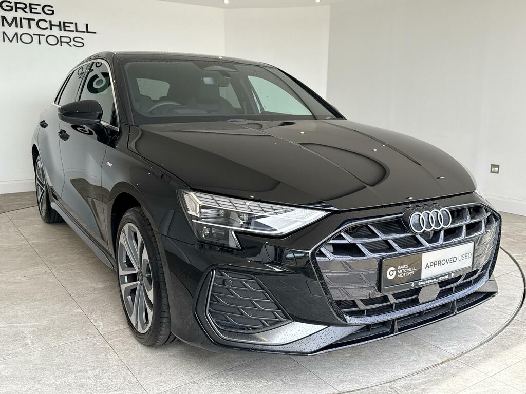 Audi A3 1.5 Tfsi E 204 S Line S Tronic LM75VGV Black #3