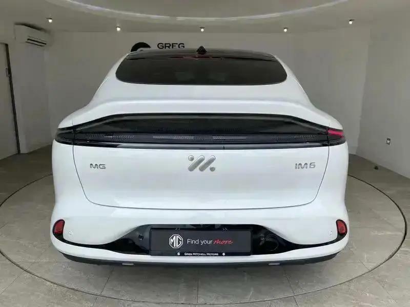 MG IM6 553Kw Launch Edition 100Kwh Awd White #6