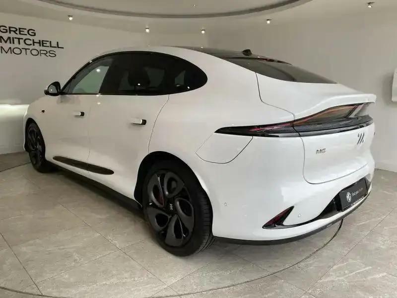 MG IM6 553Kw Launch Edition 100Kwh Awd White #5