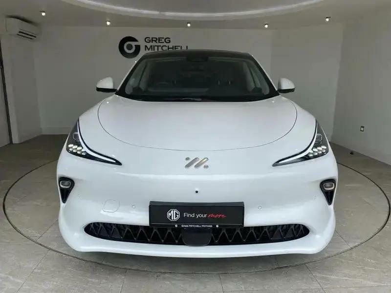 MG IM6 553Kw Launch Edition 100Kwh Awd White #2