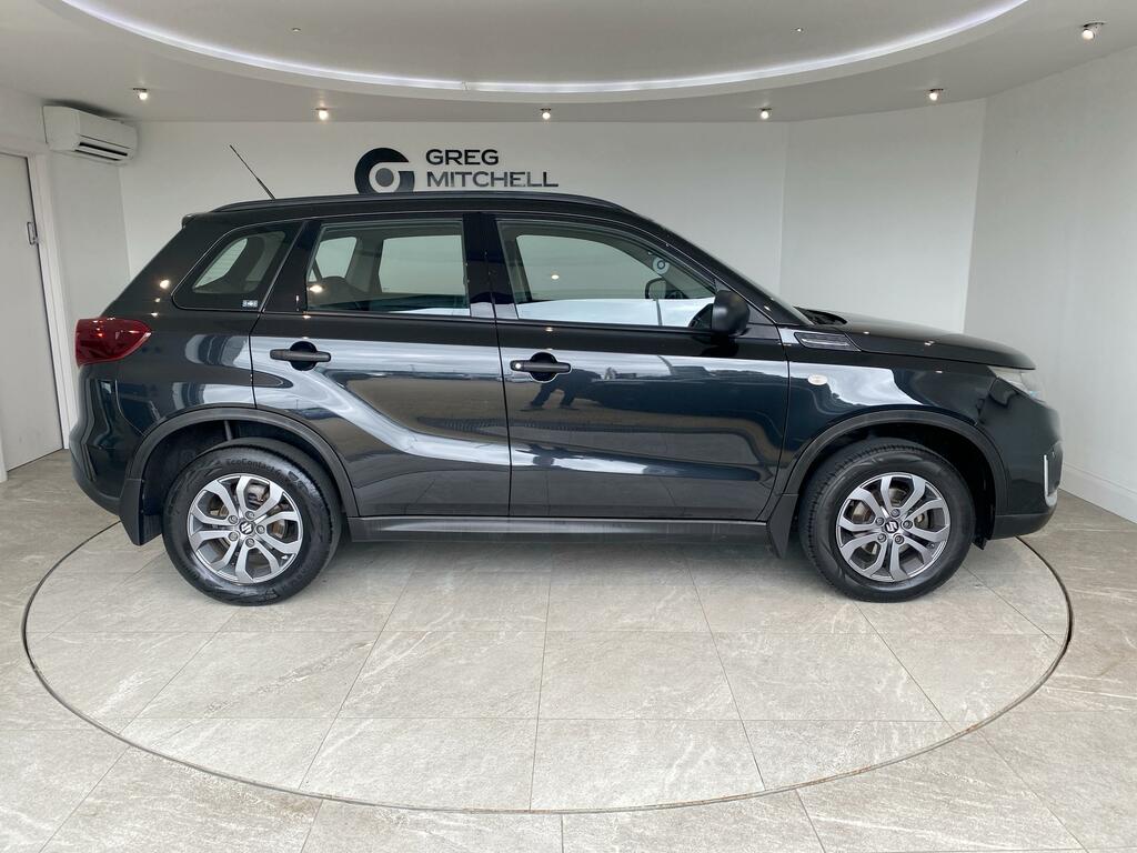 Suzuki Vitara 1.4 Boosterjet 48V Hybrid Go AVZ7091 Black #4