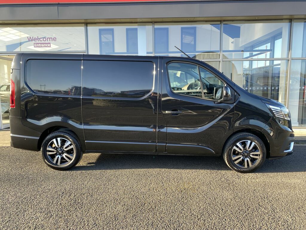 Renault Trafic Swb Sl30 Blue Dci 150 Extra Sport Safety LC25EBU Black #4