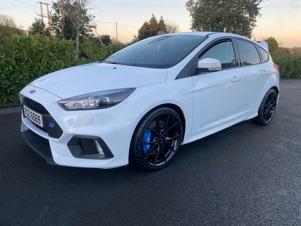 Ford Focus 2.3T Ecoboost Rs Hatchback White