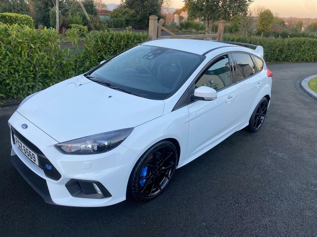 Ford Focus 2.3T Ecoboost Rs Hatchback White #3