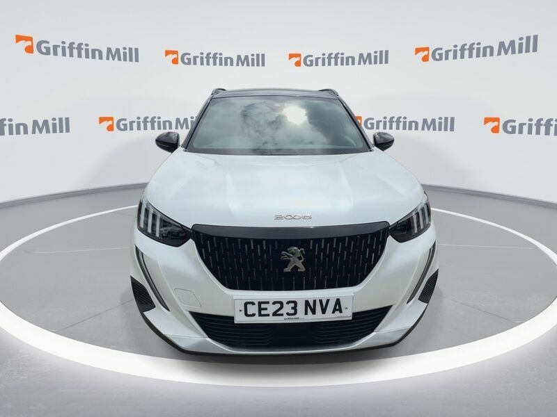 Peugeot 2008 1.2 Puretech Gt Suv Eat Euro 6 Ss 1 White #3