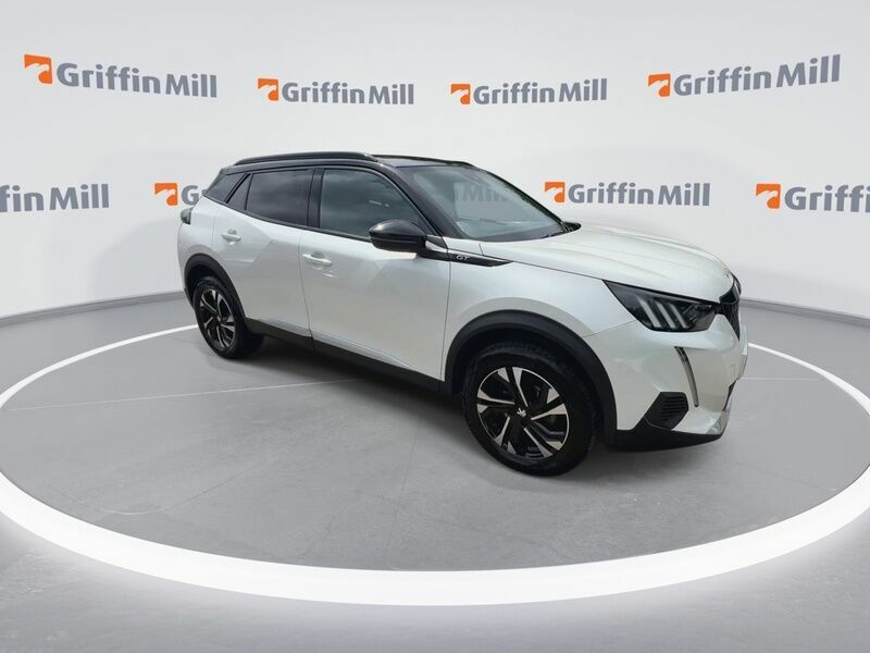 Peugeot 2008 1.2 Puretech Gt Suv Eat Euro 6 Ss 1 White #2