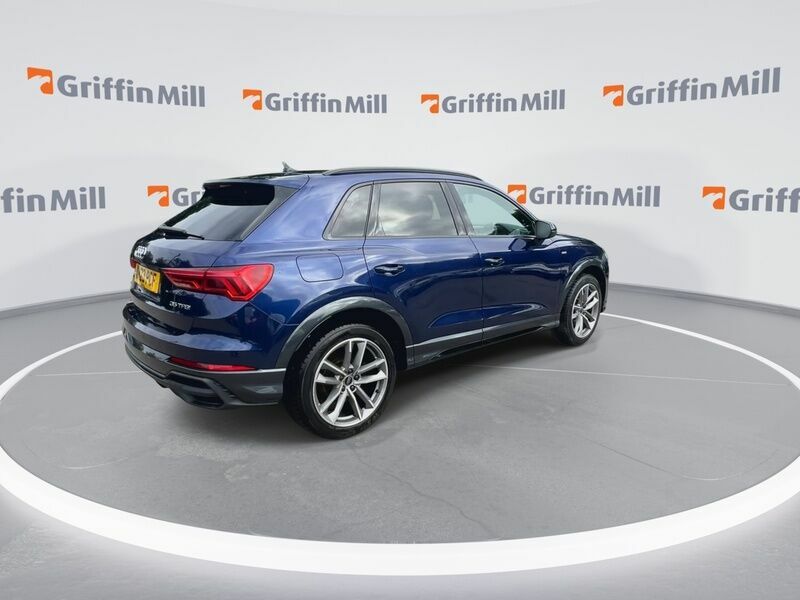 Audi Q3 1.5 Tfsi Cod 35 Black Edition Suv S Tro Blue #6