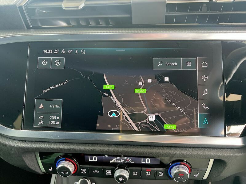 Audi Q3 Q3 Technik 35 Tfsi Mhev S-a Silver #51