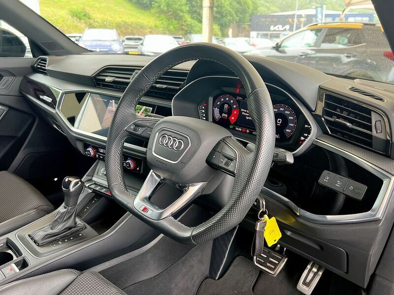 Audi Q3 Q3 Technik 35 Tfsi Mhev S-a Silver #32
