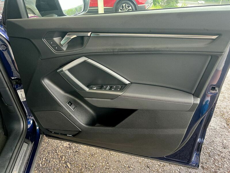 Audi Q3 Q3 Technik 35 Tfsi Mhev S-a Silver #56