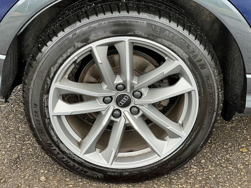 Audi Q3 Q3 Technik 35 Tfsi Mhev S-a Silver #18