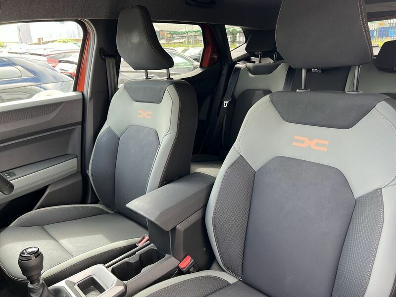 Dacia Duster Journey Orange #34