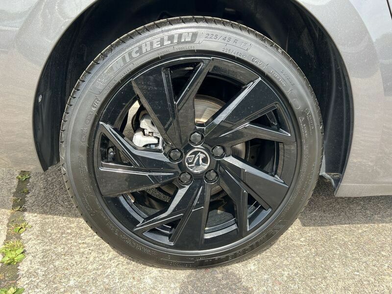 Vauxhall Astra Griffin Black #18