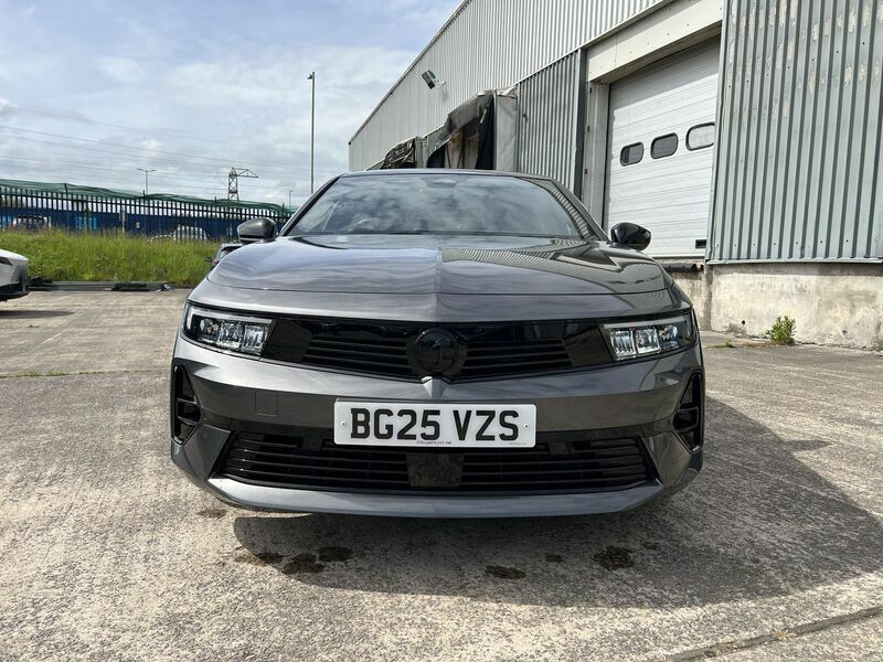 Vauxhall Astra Griffin Black #8