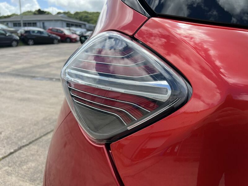 Renault Zoe E R135 Ev50 52Kwh Iconic Rapid Charge #25