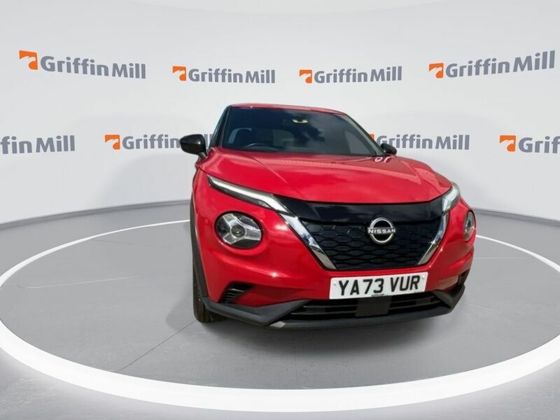 Nissan Juke 1.6 N-connecta Suv Hybrid Euro 6 Red #3