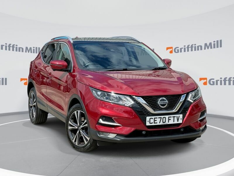 Nissan Qashqai 1.3 Dig-t N-connecta Suv Dct Euro Red