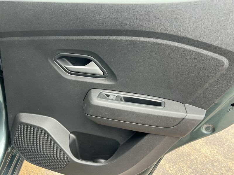 Dacia Sandero Journey Black #41