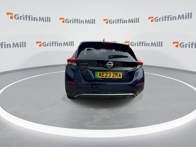 Nissan Leaf 39Kwh Tekna Hatchback 150 Ps Blue #2