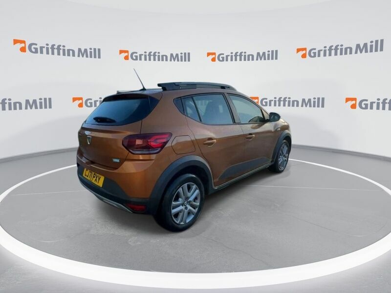 Dacia Sandero 1.0 Tce Comfort Hatchback Bi Fuel Euro Orange #6