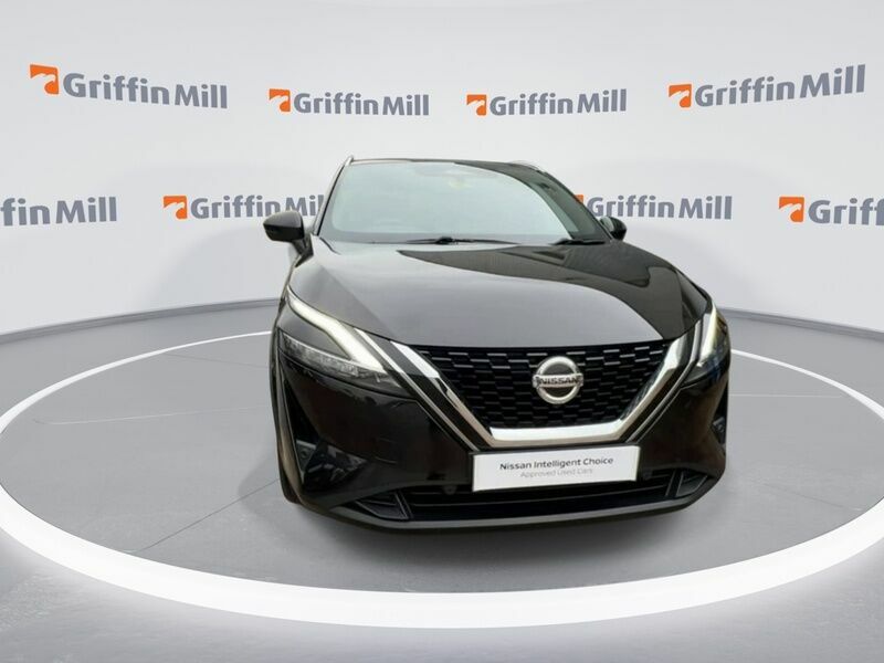Nissan Qashqai 1.3 Dig-t Mhev Tekna Suv Hybrid CJ22OFY Black #3