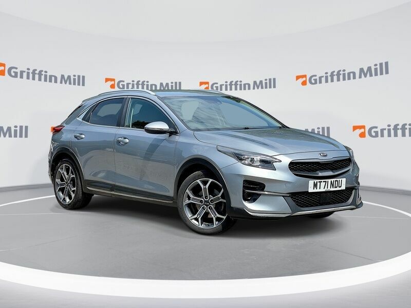 Kia Xceed 1.6 Crdi Mhev 3 Suv Hybrid Euro Silver