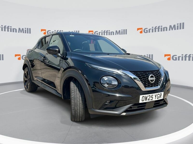 Nissan Juke 1.0 Dig-t Tekna Suv Euro 6 Ss Black