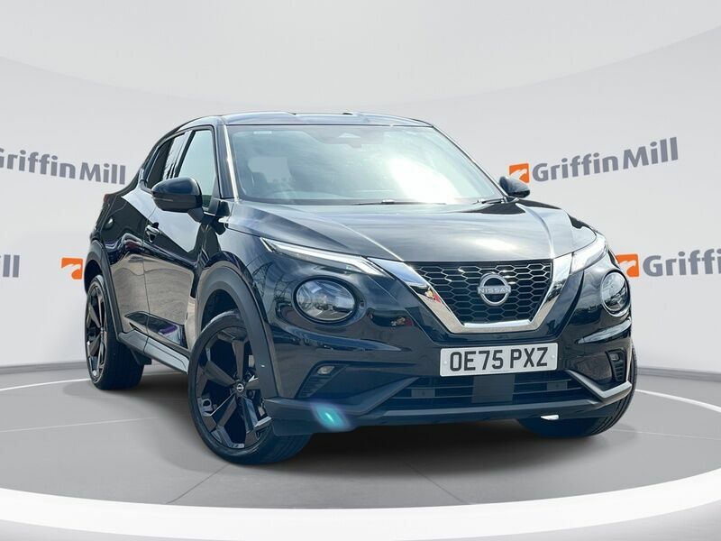 Nissan Juke 1.0 Dig-t Tekna Suv Euro 6 Ss Black