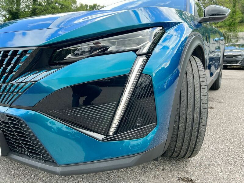 Peugeot 408 1.2 Puretech Allure Premium  #27