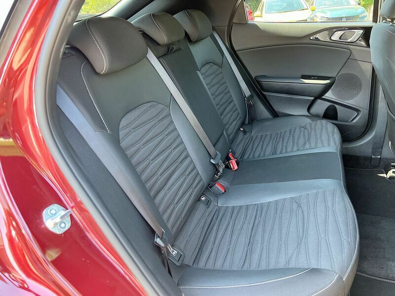 Kia Xceed 1.5 T-gdi Gt-line Euro 6 Ss Blue #38