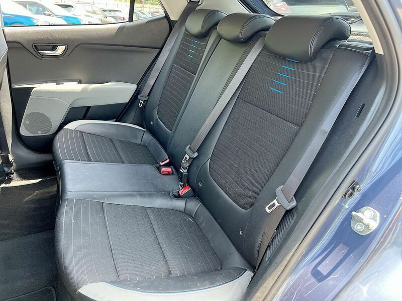 Kia Stonic 1.0 T-gdi Mhev 3 Dct Euro 6 Ss Black #39