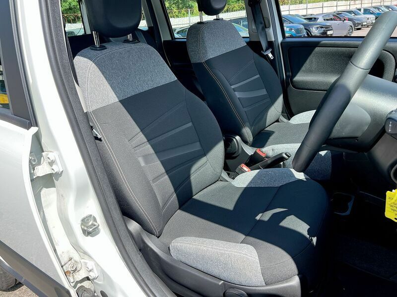 Fiat Panda 1.0 Mhev City Life White #36