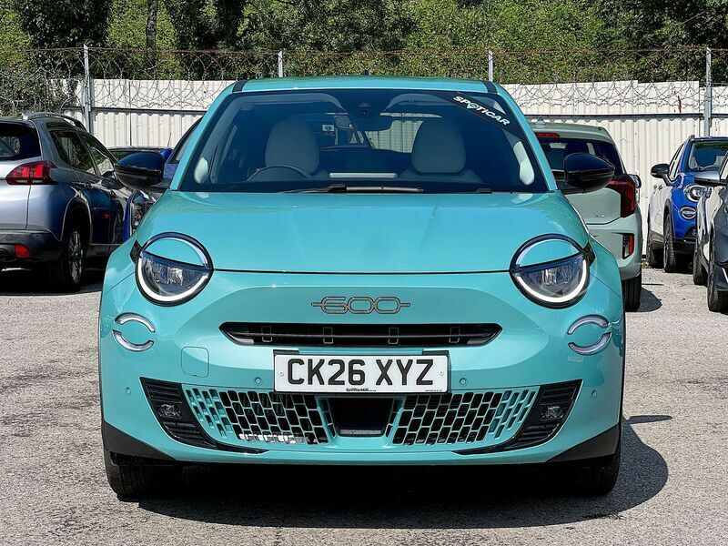 Fiat 600 1.2 Hybrid 48V Icon Edct-6 - 2026 26 Green #8