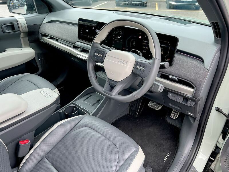 Kia EV3 81.4Kwh Gt Line S With Heat Pump Suv Black #33