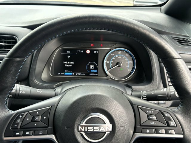 Nissan Leaf 160Kw E N-connecta 59Kwh Black #15