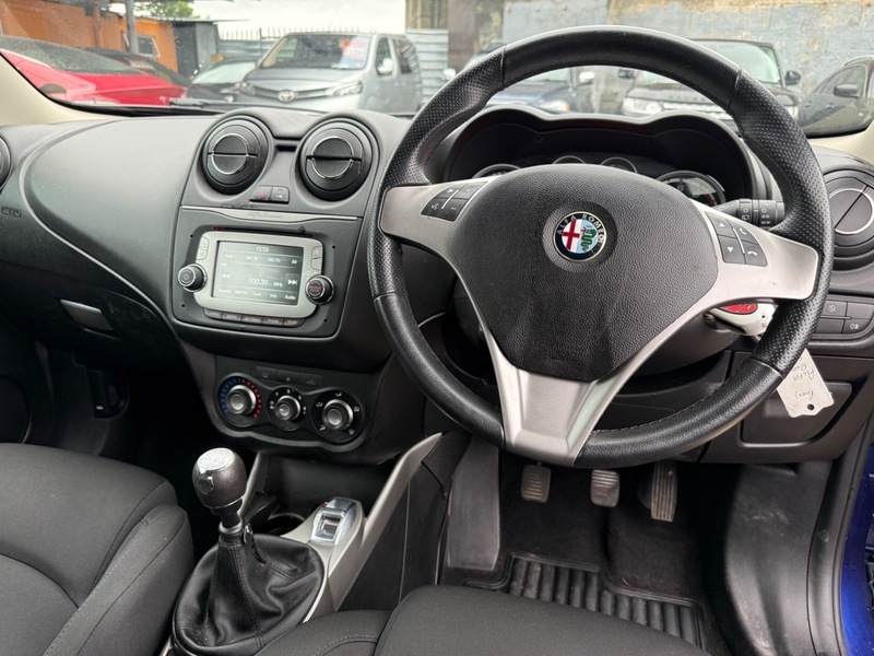 Alfa Romeo MiTo Quadrifoglio Verde Black #11